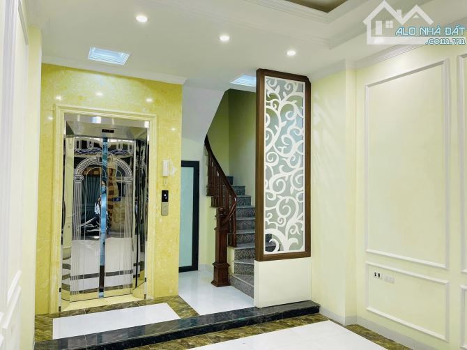 BÁN NHÀ MỚI PHỐ LÊ QUANG ĐẠO – SÁT SVĐ MỸ ĐÌNH – 6 TẦNG THANG MÁY – 4PN – NHỈNH 8 TỶ
