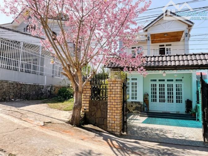 183m2 _ CHỈ 8,6 tỷ _ NHÀ SÂN VƯỜN NGHỈ DƯỠNG GẦN NGÃ 5 ĐẠI HỌC ĐÀ LẠT