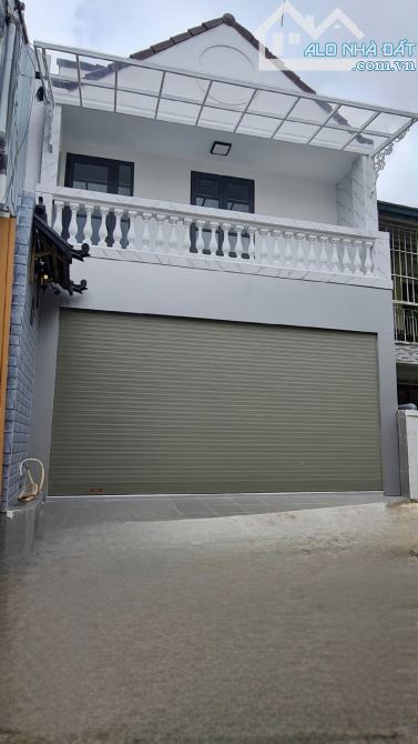 NHÀ PHỐ MỚI NGAY CHỢ HOÀNG DIỆU _ ĐÀ LẠT