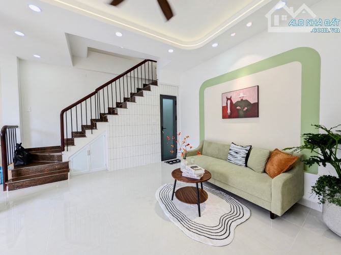Mặt Tiền Phạm Văn Đồng, 6 Tầng Xây Mới, Ngang Đẹp 5m, 40m2 Bán Chỉ 10,85tỷ.
