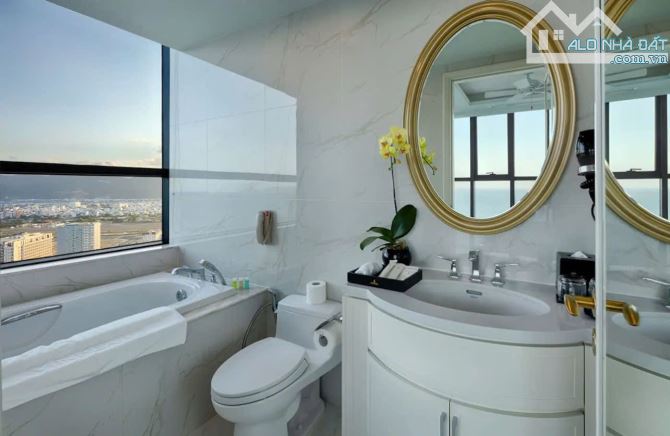 Bán căn Studio Vinpearl 78 Trần Phú Nha Trang DT40m giá 1 tỷ750 tr dòng tiền 6 tháng 105tr
