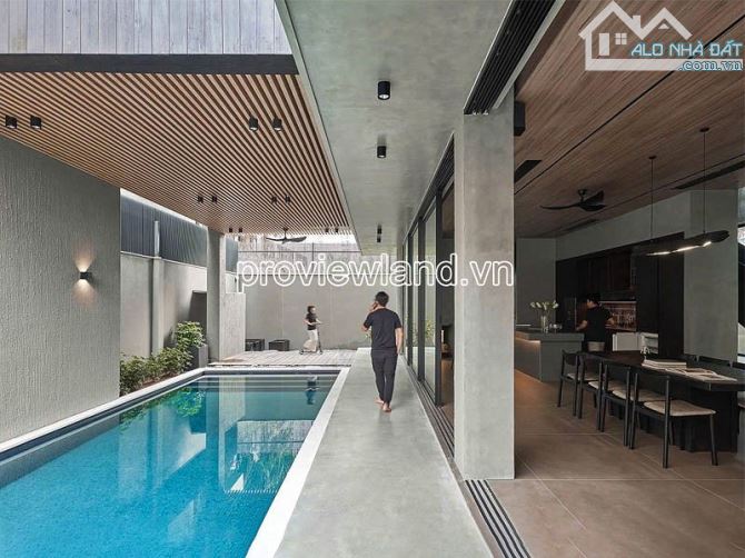 Bán biệt thự hồ bơi Thảo Điền, DT 15mx40m, 4 tầng, 3PN, thang máy, 120 tỷ