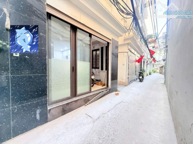 Bán nhà Phố Trần Cung, 32m², 5 tầng, MT 4,6m, cách phố 50m, nhỉnh 7 tỷ