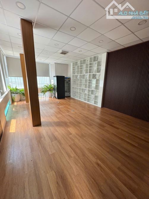 11 tỷ sở hữu ngay NHÀ 5 TẦNG – GÓC 2 MẶT HẺM XE TẢI HOÀNG VĂN THỤ - QUẬN TÂN BÌNH