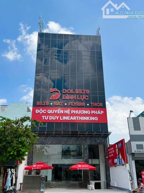 Bán nhà mặt tiền Phan Xích Long, Quận Phú Nhuận. DT (7.5 x 25m) - Hầm 7 lầu - HĐT: 190TR