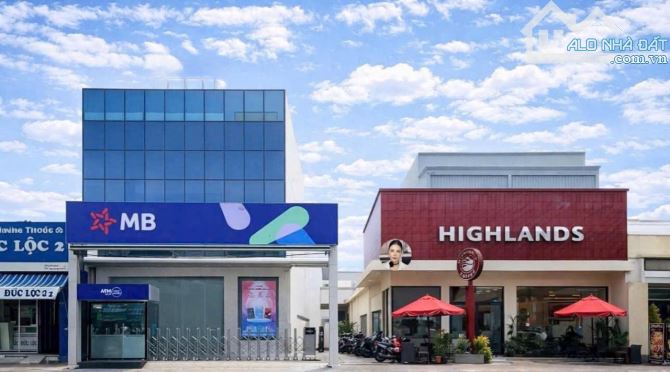Cực khan hiếm Ngân hàng thuê 260Tr_bề ngang khủng 23m MT Huỳnh Tấn Phát Q7 -700m2_68 tỷ
