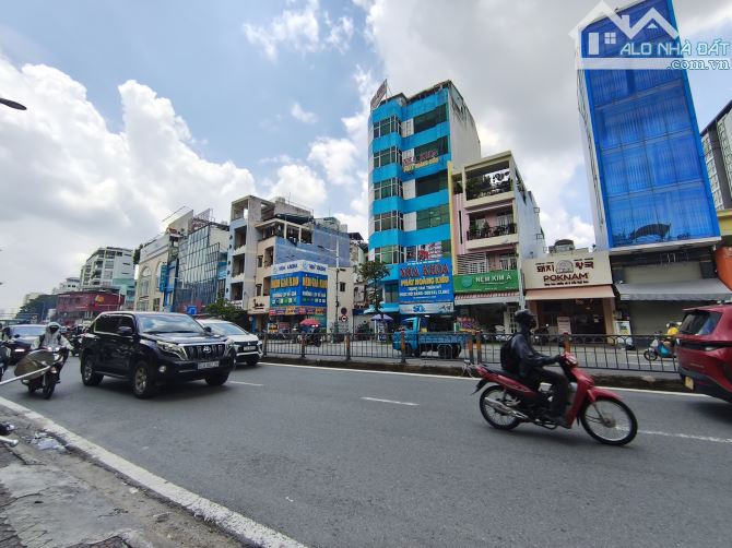 KHU VÍP Q.1- MẶT TIỀN KINH DOANH ĐA NGÀNH – TRUNG TÂM QUẬN 1 – 120M² NGANG KHỦNG 5.2M