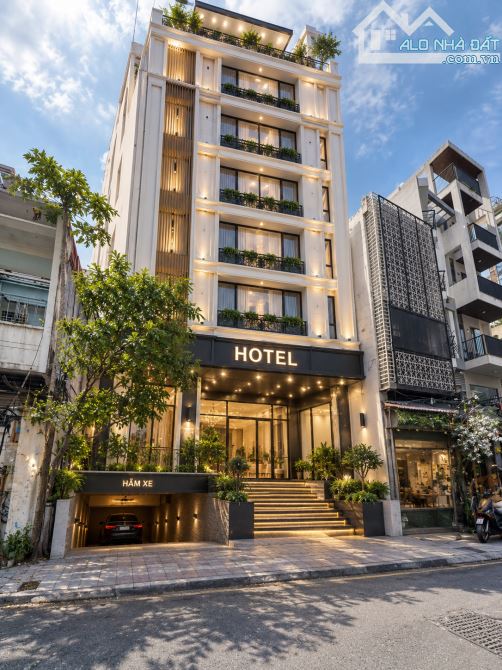 SIÊU PHẨM KHUÔN ĐẤT MẶT TIỀN ĐƯỜNG 11.3M – NGAY NHÀ THỜ TÂN ĐỊNH, QUẬN 1 - GIÁ CHỈ 75 TỶ