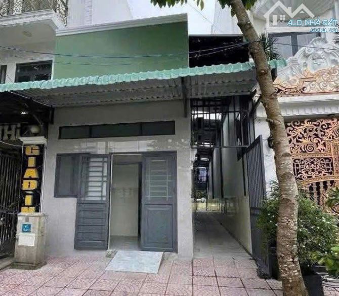 BÁN NHANH DÃY TRỌ 173M2 8 PHÒNG NGAY THỊ TRẤN CỦ CHI GIÁ CHỈ 750TR