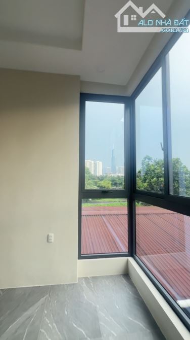 ÁN GẤP NHÀ THẢO ĐIỀN ĐƯỜNG SỐ 61 78M2 7.4X14M 3 TẦNG 16.5TỶ NGANG KHỦNG 7M