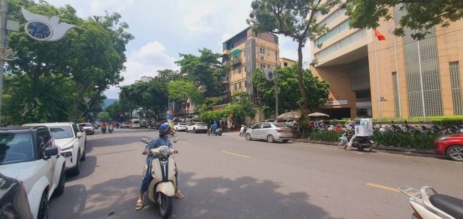 NHÀ 7 TẦNG MẶT PHỐ PHAN CHU TRINH, HOÀN KIẾM. DIỆN TÍCH 100M2, MẶT TIỀN 6M. GIÁ 41 TỶ