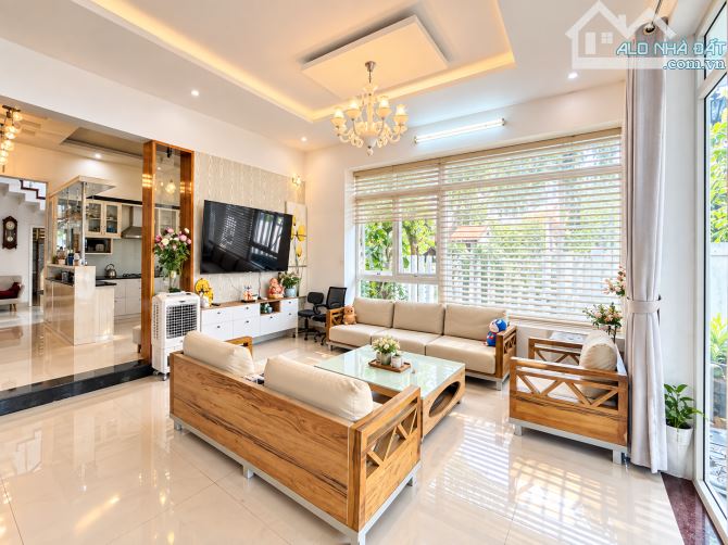 Biệt thự mini_Tặng nội thất🏝️Lô góc 2 mặt tiền_Khu quy hoạch Vỹ Dạ, Huế 📍 225m2 (Ngang 1