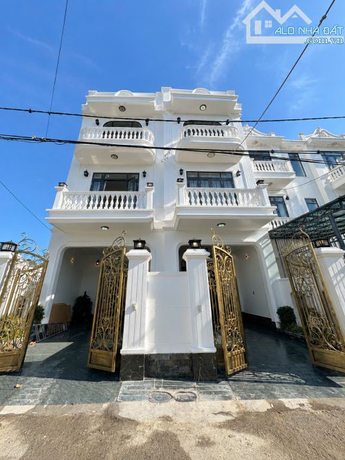 NHÀ 3 TAANGF ULL NỘI THẤT XÓM 7 LẠI THẾ MT ĐƯỜNG CHÂU VĂN HÙNG GIÁ 3,6 TỈ