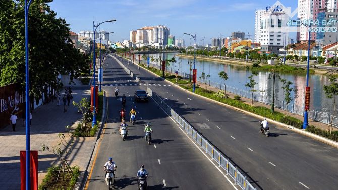 🏯 BÁN NHÀ 3 TẤM – BẾN VÂN ĐỒN, QUẬN 4 🔥 61M² • HOÀN CÔNG 134M² • GIÁ 5 TỶ NHỈNH