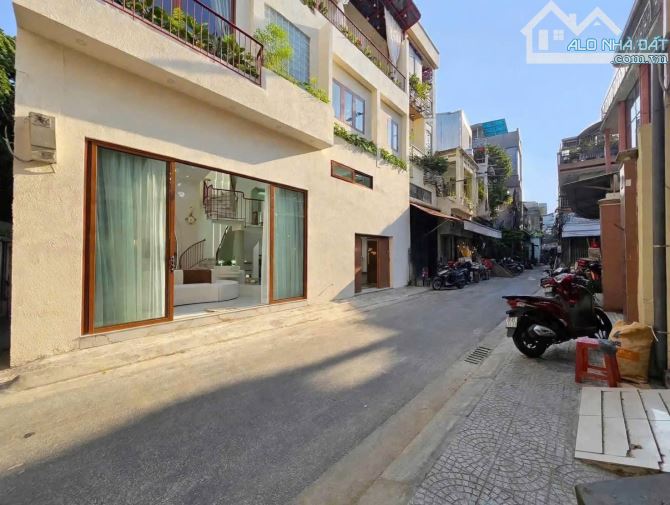 Homestay sang trọng - ở hoặc khai thác cho thuê dòng tièn cao - trung tâm khu hải châu