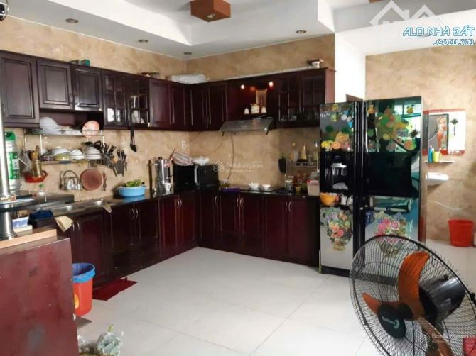 - Bán nhà 2 tầng đường ( 7m5) Lý Nhân Tông, Khuê Trung, Cẩm Lệ, DT 92,5M2 – Giá 9.7 TỶTL