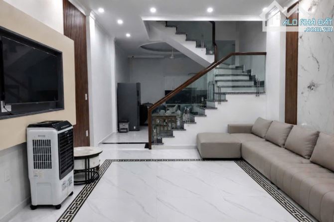 4,3 TỶ SỞ HỮU NHÀ 4 TẦNG KĐT HIM LAM – ĐƯỜNG 10M –Hùng Vương, HỒNG BÀNG,Hải Phòng