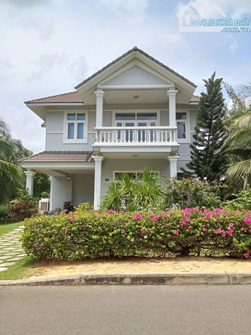 Bán biệt thự Sea Links Mũi Né dãy R view biển kế lâu đài rượu vang, sân golf