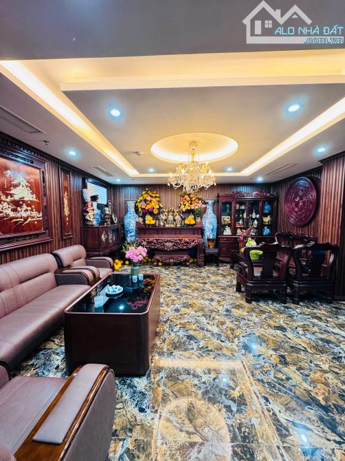 Khách sạn mặt phố Nguyễn Hoàng - Mỹ Đình diện tích 750 m2 thiết kế 11 tầng giá 668 tỷ.