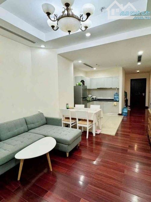 BÁN CĂN HỘ ROYAL CITY – TẦNG CAO, VIEW THOÁNG