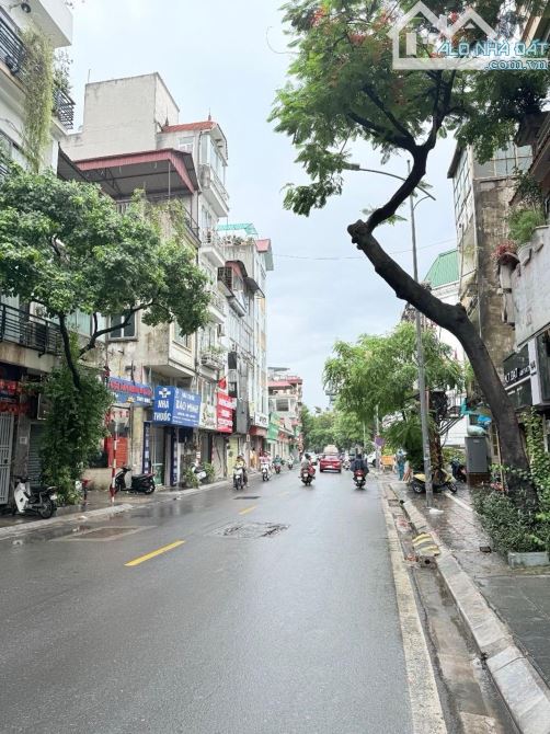 BÁN NHÀ MỚI KOONG -MẶT PHỐ - THUỴ KHUÊ - TÂY HỒ - 50M - 6 TẦNG - MẶT TIỀN 5M - GIÁ 25 TỶ