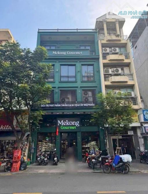 Dòng tiền 260tr/tháng. Tòa Nhà 71B-73 Calmette, NTB, Q1 (Gần Chợ Bến Thành 700m) , Tp.HCM
