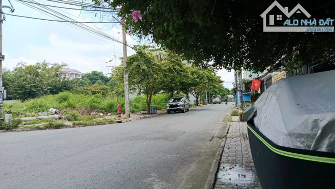NP302 Bán nhà 1 trệt 1 lầu mới cứng gần Trường Nguyễn Bỉnh Khiêm, Quang Vinh: * Giá: 5