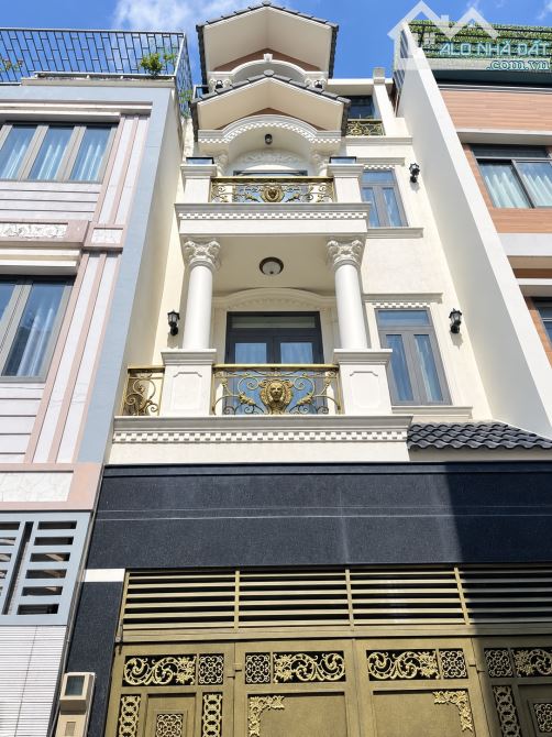 BÁN GẤP NHÀ NẰM NGAY NGUYỄN THIỆN THUẬT QUẬN 3-GIÁ:5.89TỶ/85m2(5x17m).SHR