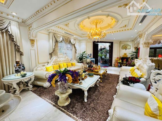Bán biệt thự Bán Đảo Linh Đàm, 420m2, 4 tầng, chỉ 100 tỷ