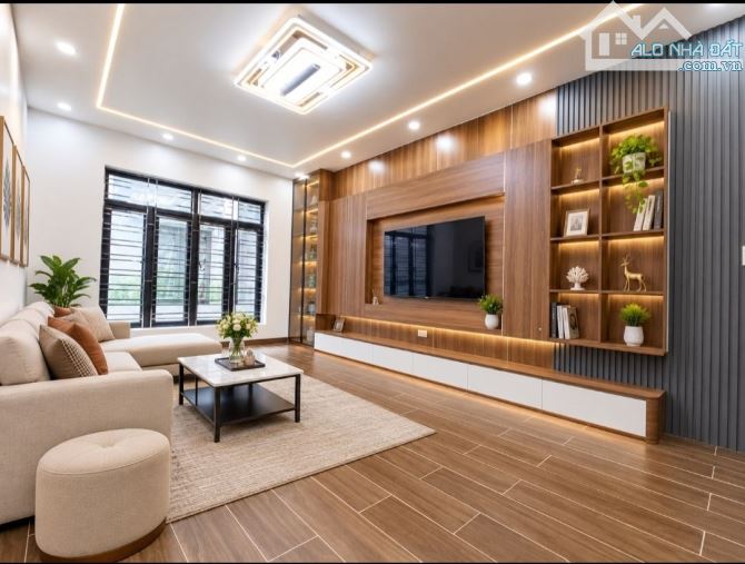 Bán nhà mặt nhánh Thiên Lôi, Lê Chân. 79m2 x 4 tầng có thang máy, thông thẳng sang chợ Đôn