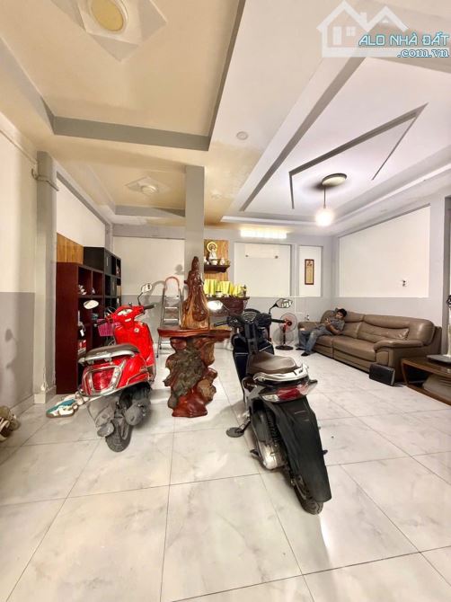 Продаётся дом, 90 м², Tân Phú