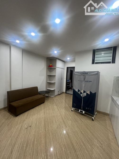 GIẢM 900TR BĐS DÒNG TIỀN HÀO NAM 111M 8 TẦNG 23 TỶ 20P DT 130 TRIỆU. 🏢 Nhà mới, thiết kế