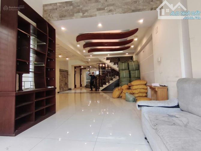 BÁN NHÀ MẶT TIỀN KDC BÌNH HƯNG VIEW SÁT CÔNG VIÊN- 4 TẦNG , 6x18m, CHỈ 13 TỶ