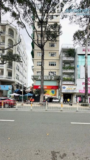 - Bán nhà 2 tầng mt đường ( 10m5) Mai Thúc Lân, Mỹ An, Ngũ Hành Sơn, DT 147M2 – Giá 32.5 T