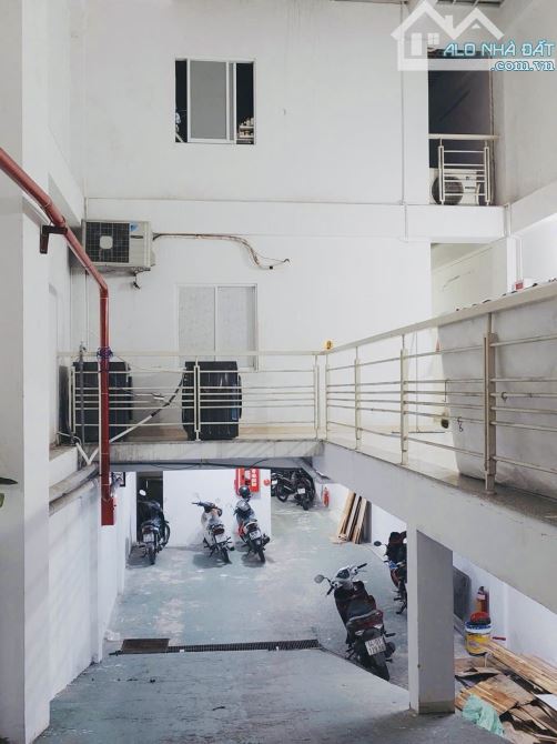 Toà Nhà, CHDV Mặt Tiền - Diện Tích 215m2 - 7 Tầng Có Hầm Bán Chỉ 25 tỷ - TT Gò Vấp.