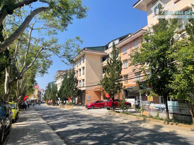 Bán chung cư view công viên Nguyễn Lương Bằng 2tỷ399 sổ hồng riêng