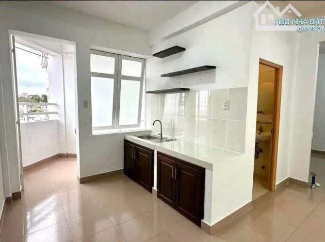 Bán chung cư Yersin gần Hồ Xuân Hương 1,4tỷ. Có thang máy