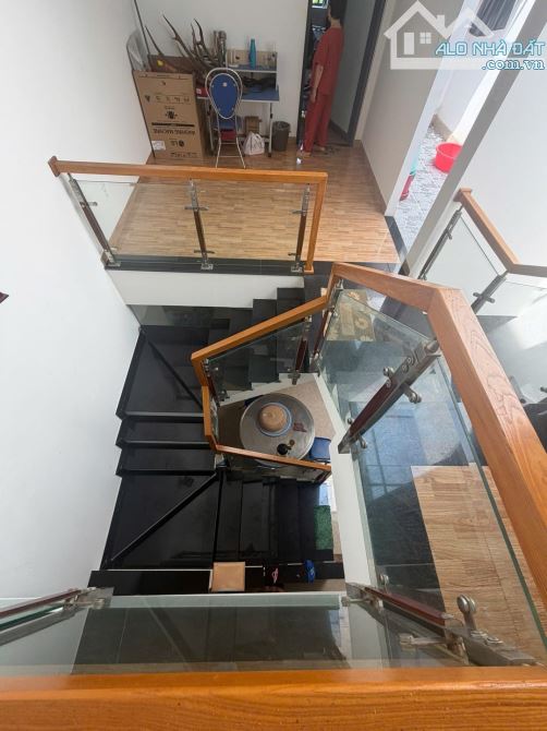 🔥 NHÀ MẶT TIỀN 95M² – GẦN SÔNG, THÔNG BIỂN 🔥 🏡