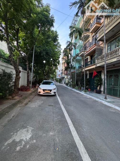 PHÂN LÔ DOÃN KẾ THIỆN, CẠNH TRƯỜNG HỌC, OTO TRÁNH VỈA HÈ KINH DOANH, 6T 42m MT 4m 12.8 Tỷ