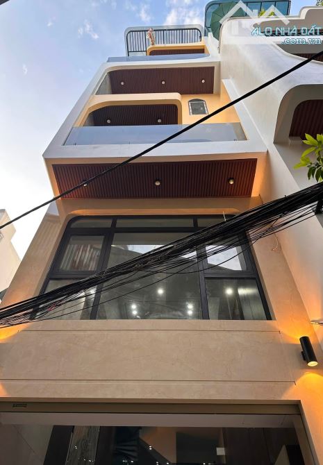 HIẾM CÓ KHÓ TÌM NGUYỄN VĂN CỪ LONG BIÊN 90m² × 6 T, THANG MÁY, NỘI THẤT ĐẸP – CHỈ 19,5 TỶ