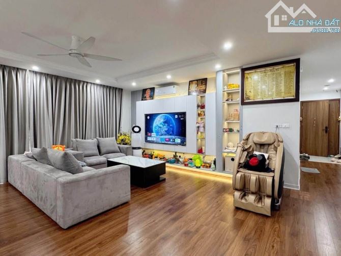 Bán CC Osaka Complex 48 Ngọc Hồi Hoàng Mai, Giá chỉ 3.85 tỷ (ctl).