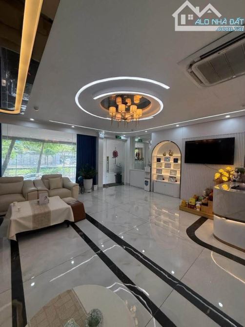 🔥 MẶT PHỐ QUAN HOA– CẦU GIẤY | VỈA HÈ RỘNG | 9 TẦNG CÓ HẦM | THANG MÁY | THÔNG SÀN | PCCC