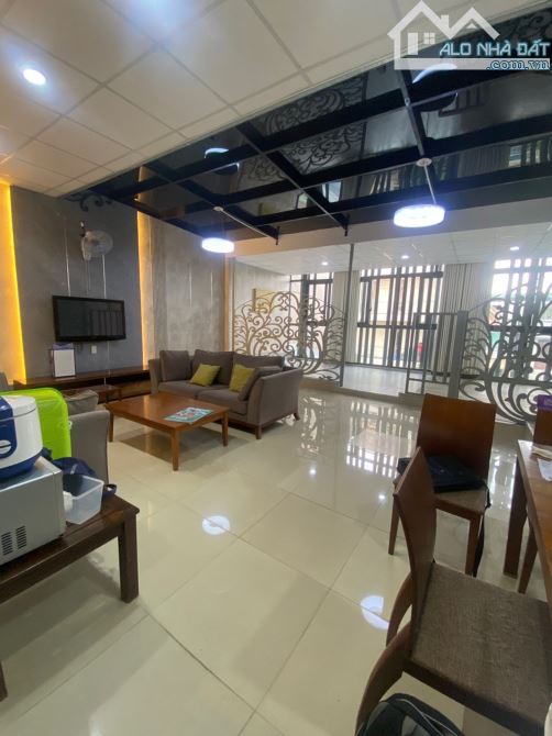 BÁN TOÀ NHÀ VĂN PHÒNG, PHƯỜNG TÂN SƠN, CHỈ 45 TỶ