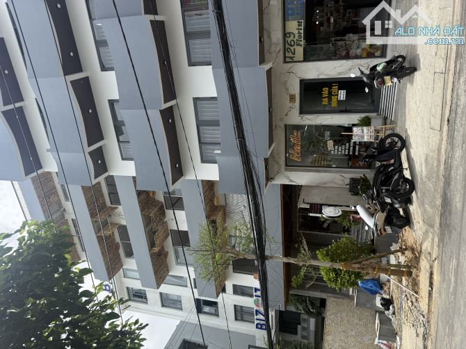 SẬP HẦM NHÀ 3 TẦNG LÔ GÓC MẶT TIỀN TRẦN VĂN DƯ CHỈ HƠN 8TY