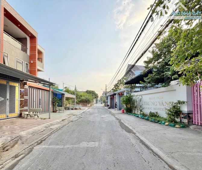 NHÀ SHR THỔ RIÊNG THỔ CƯ BIÊN HOÀ
