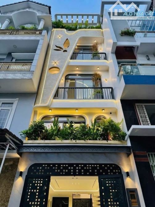 Cần Tiền Kinh Doanh Làm Ăn Chính Chủ Cần Bán Nhà Trần Khắc Chân,Quận 1.Giá 5tỷ280/75m2.SHR