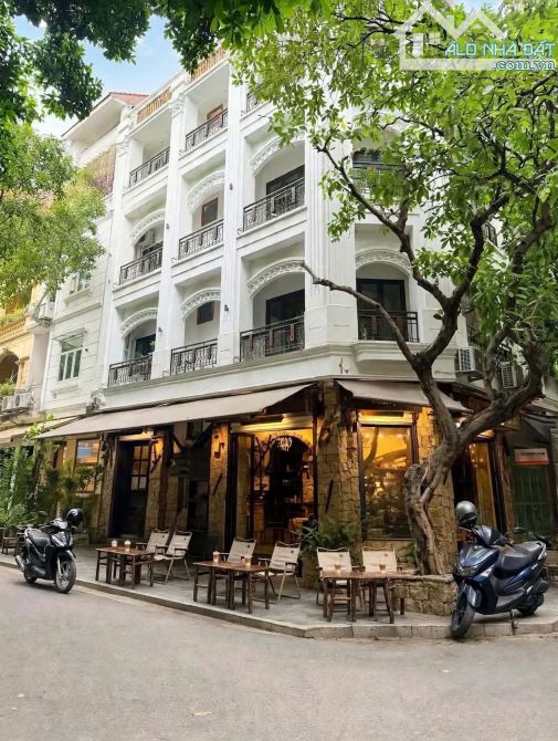 Bán nhà Mai Dịch, Lô Góc 60m2, xây 5Tầng chính chủ, MT 14m, KD Sầm uất. Nhỉnh 20Tỷ TL