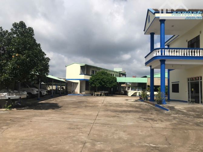 Bán nhà xưởng, sang nhượng toàn bộ cổ phần tại Tân Uyên, Bình Dương 6.028 m²