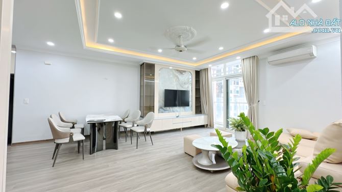 BÁN CĂN HỘ TÒA B10 KĐT Nam trung yên CẦU GIẤY 60m2 - 2PN : 4,7 tỷ full nội thất vào ở luôn