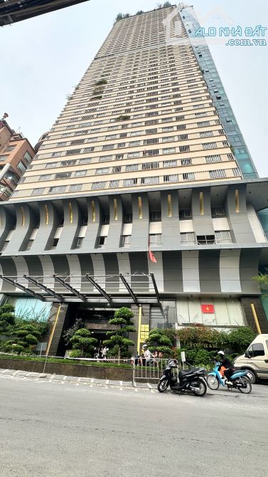 Căn hộ tòa Tháp Doanh Nhân Thanh Bình Hà Đông 152m2 - 3PN,3WC full nội thất cao cấp : 5,7